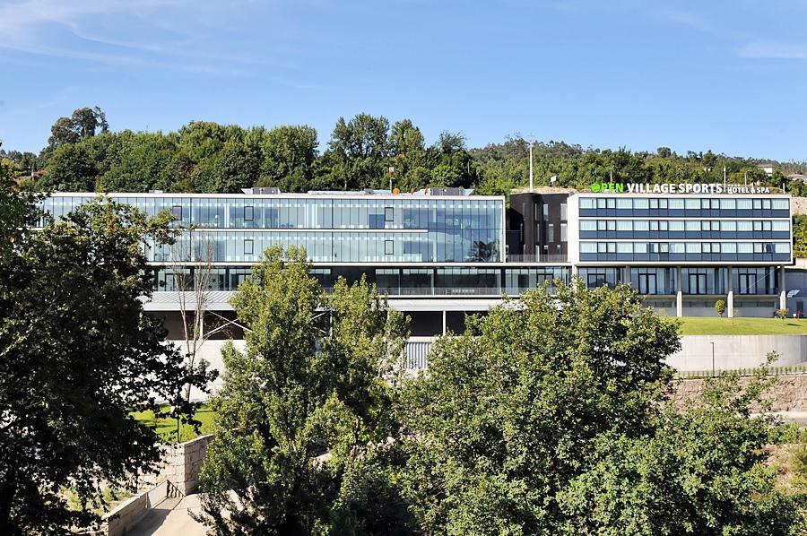 Open Village Sports Hotel & Spa Club Guimarães Екстериор снимка