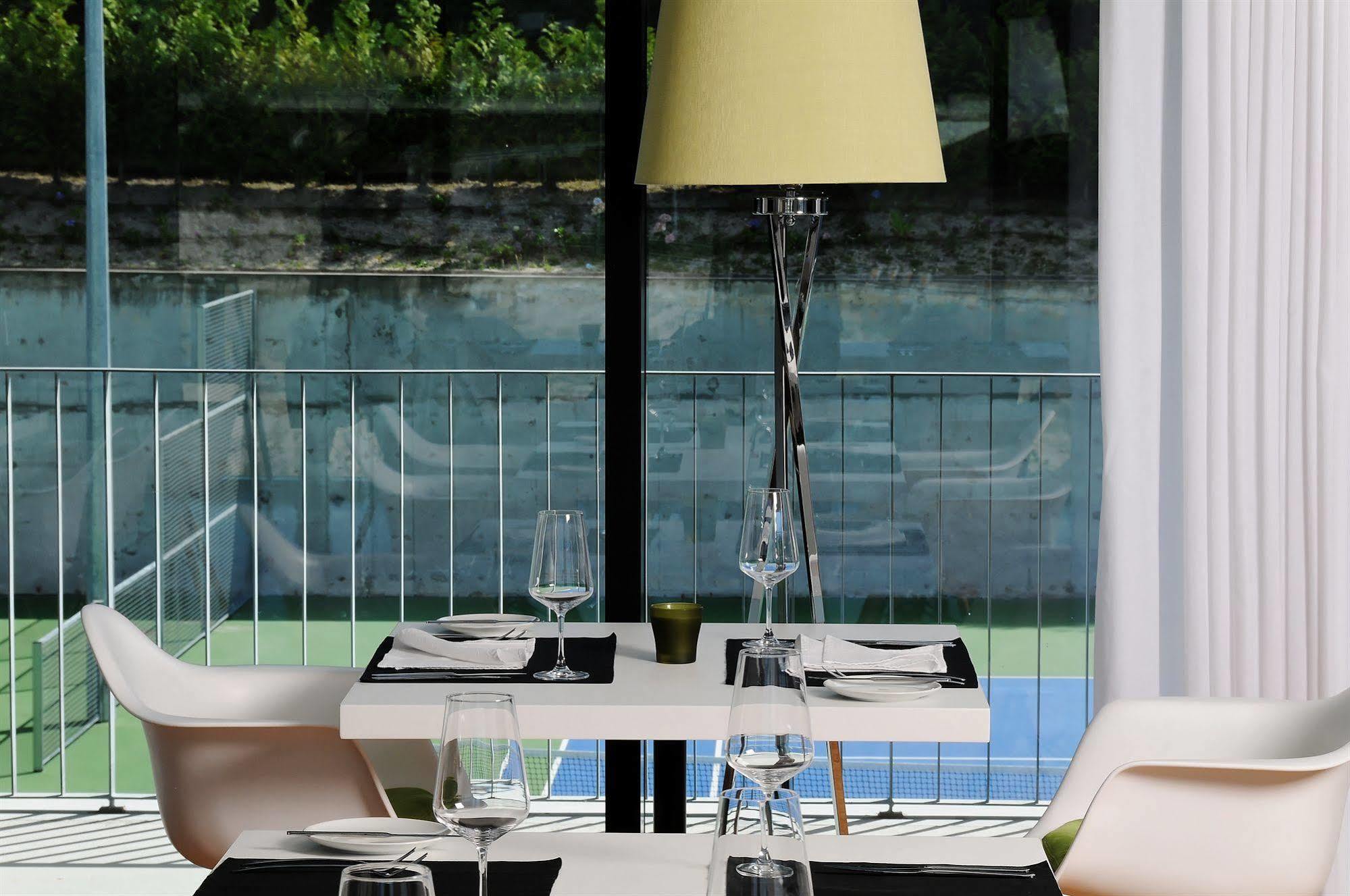 Open Village Sports Hotel & Spa Club Guimarães Екстериор снимка